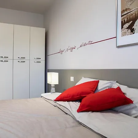 Domus Blu Parma